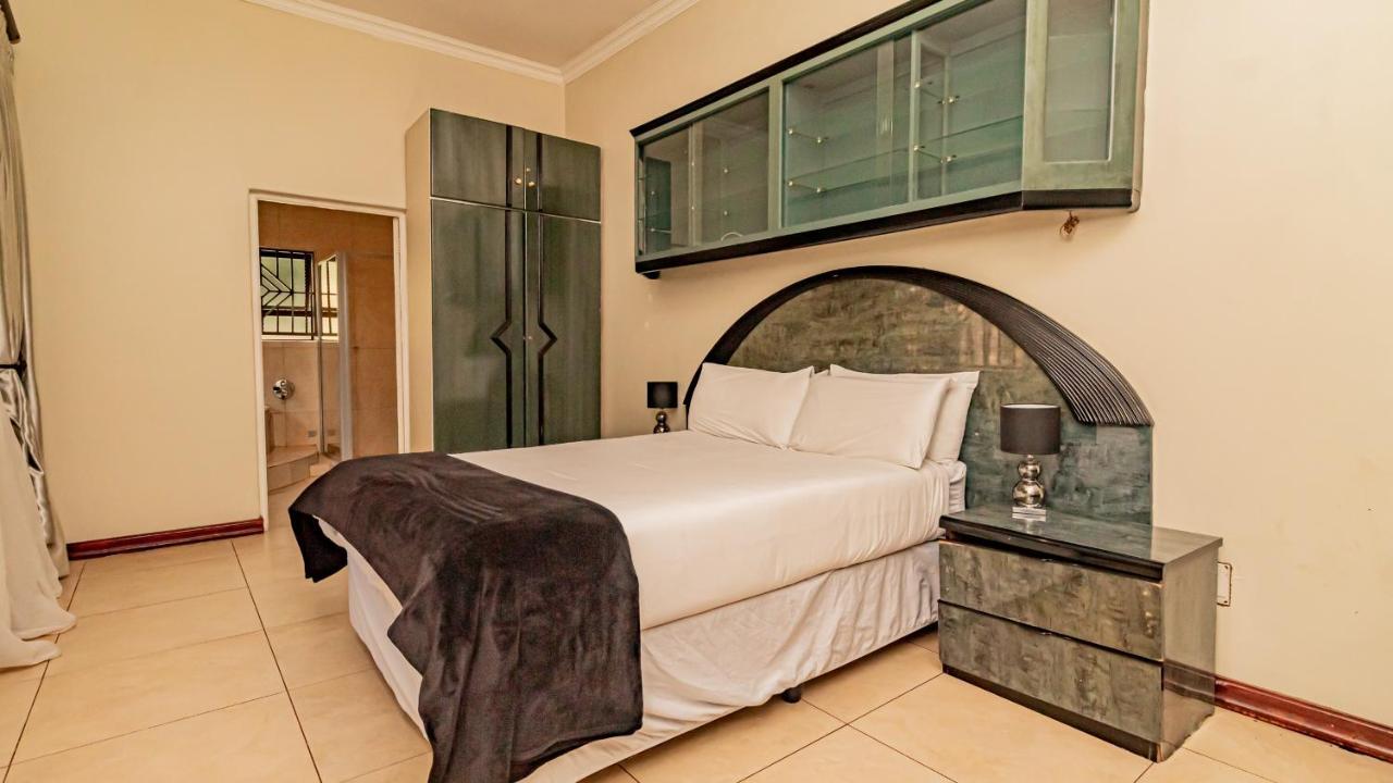 See You There Accommodation 1 Centurion Exterior photo