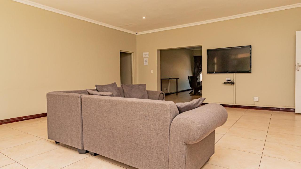 See You There Accommodation 1 Centurion Exterior photo