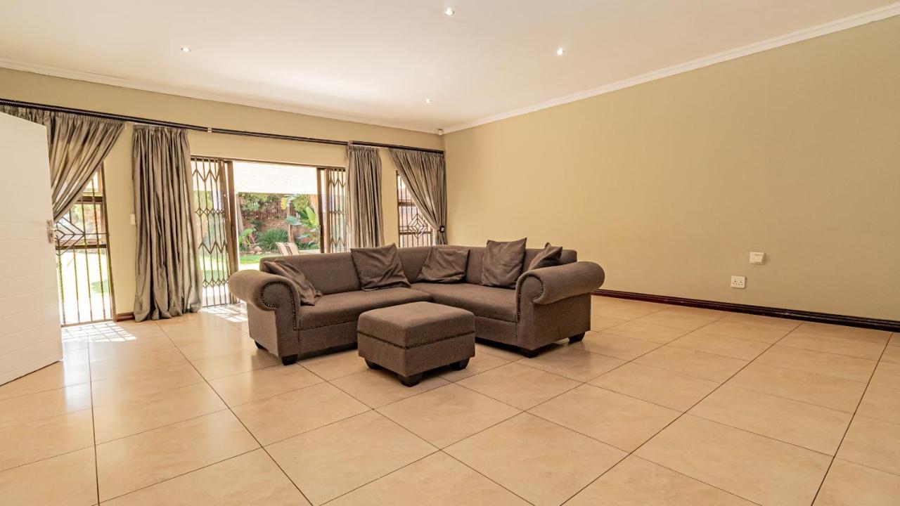 See You There Accommodation 1 Centurion Exterior photo